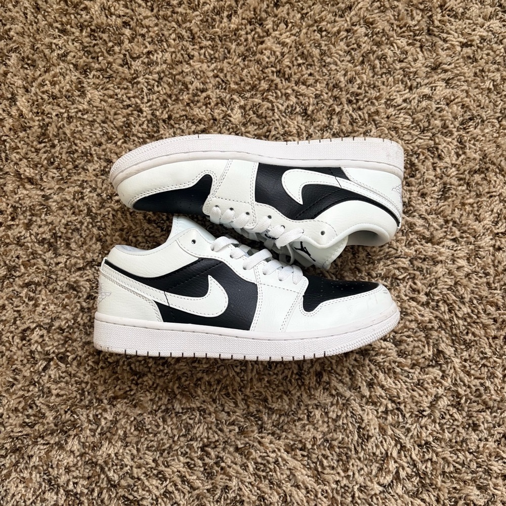 Nike Air Jordan 1 Panda Black and White Womens Size 8 Sneakers